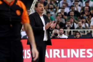 Ataman contra sus aficionados: “Es un pabellón grande, pero lo quiero lleno”