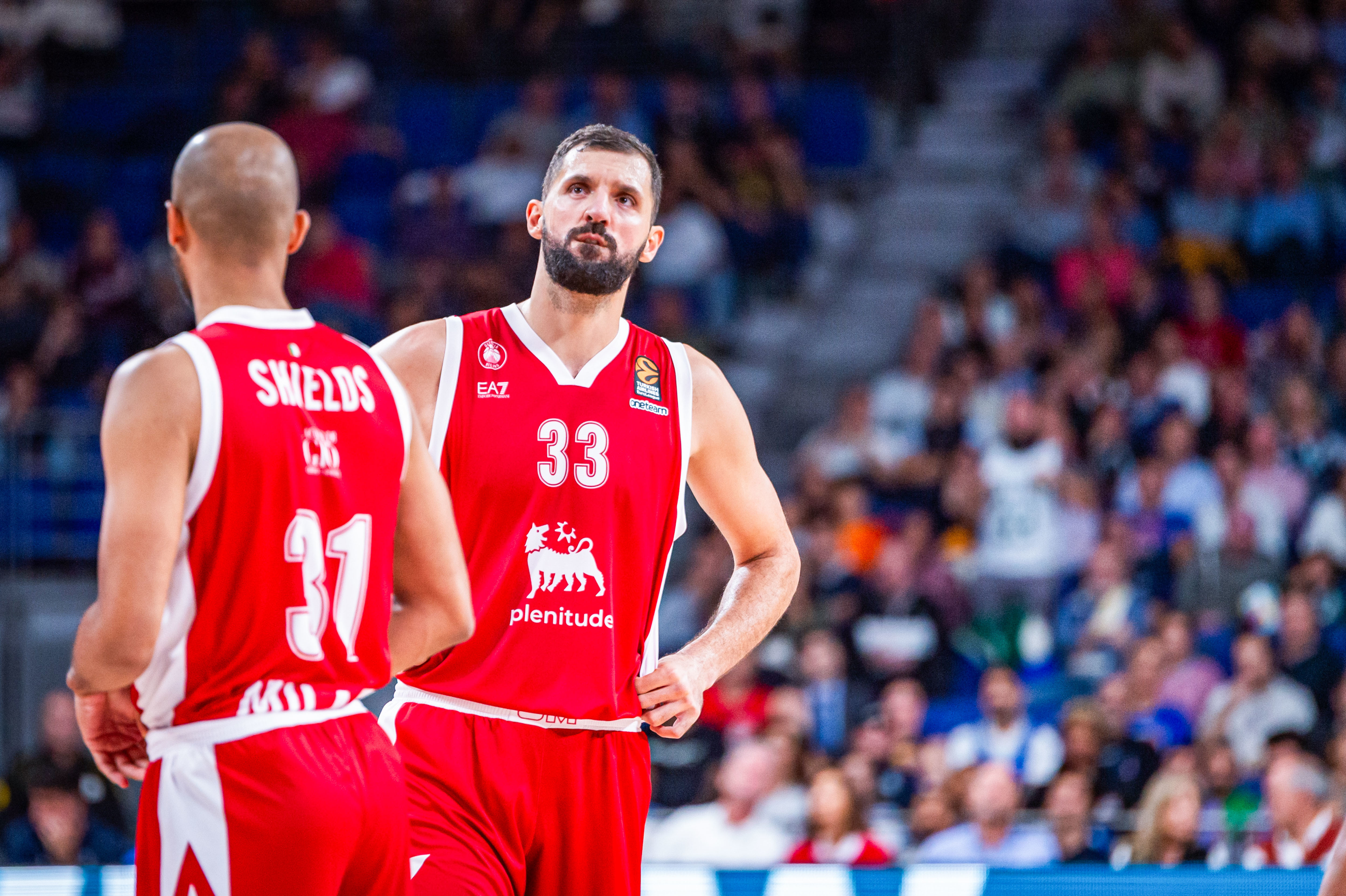 El mejor Mirotic no evita la enésima crisis en Milan