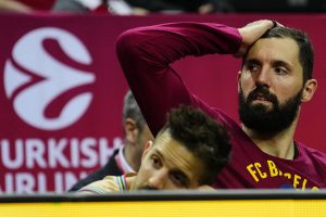 Pérdidas millonarias en Barça por los despidos de Mirotic, Higgins y Jasikevicius