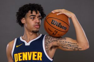 Recuerden este nombre: Julian Strawther, uno de los robos del Draft de la NBA
