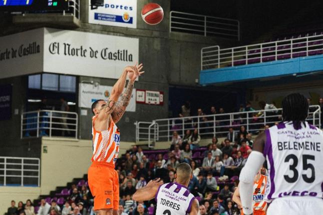 Leyma Coruña está batiendo estos récords brutales en LEB Oro