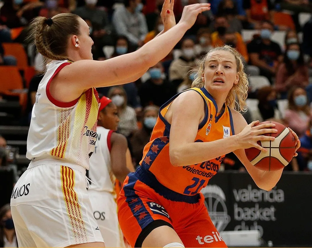 LF Endesa: Hablamos con Merritt Hempe y Marie Gülich, juego interior de Valencia Basket