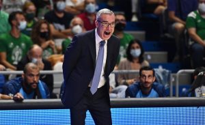 El exótico destino de Paco Olmos