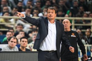 Ataman insatisfecho con su equipo: “Los jóvenes no aportan nada positivo”