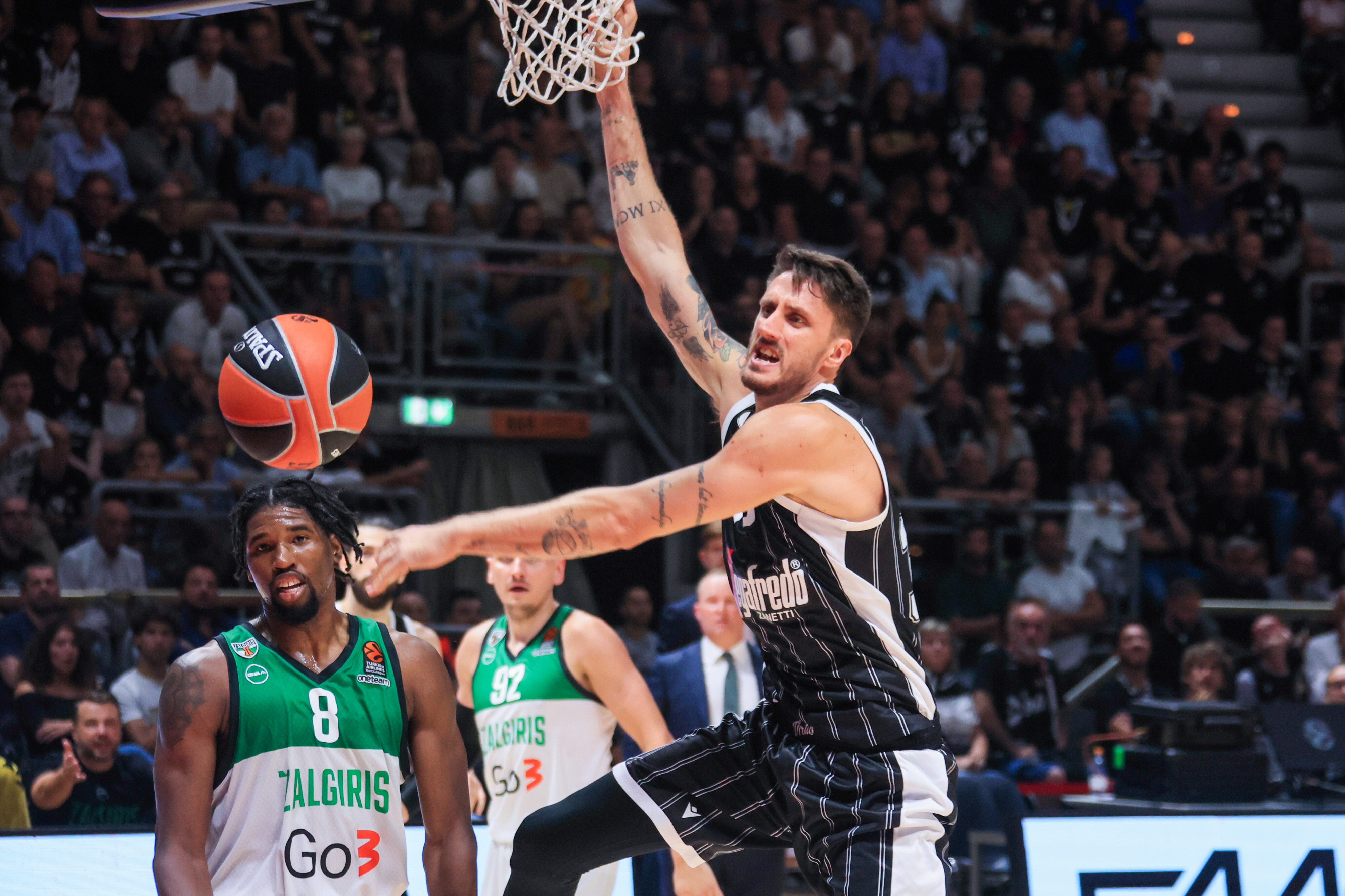 El mayor triunfo de Virtus no es un partido. Polonara vuelve tras la quimioterapia