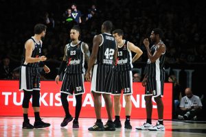 El desastre de los Euroliga en Italia: Virtus sorprendido por un recién ascendido