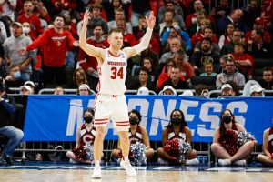 Brad Davison, el americano que enamora con su juego en LEB Oro