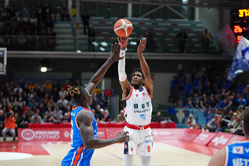 El Olimpia Milano busca un fichaje con experiencia para superar la crisis