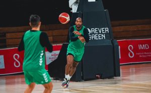 Real Betis aparta de la plantilla a su fichaje ‘estrella’