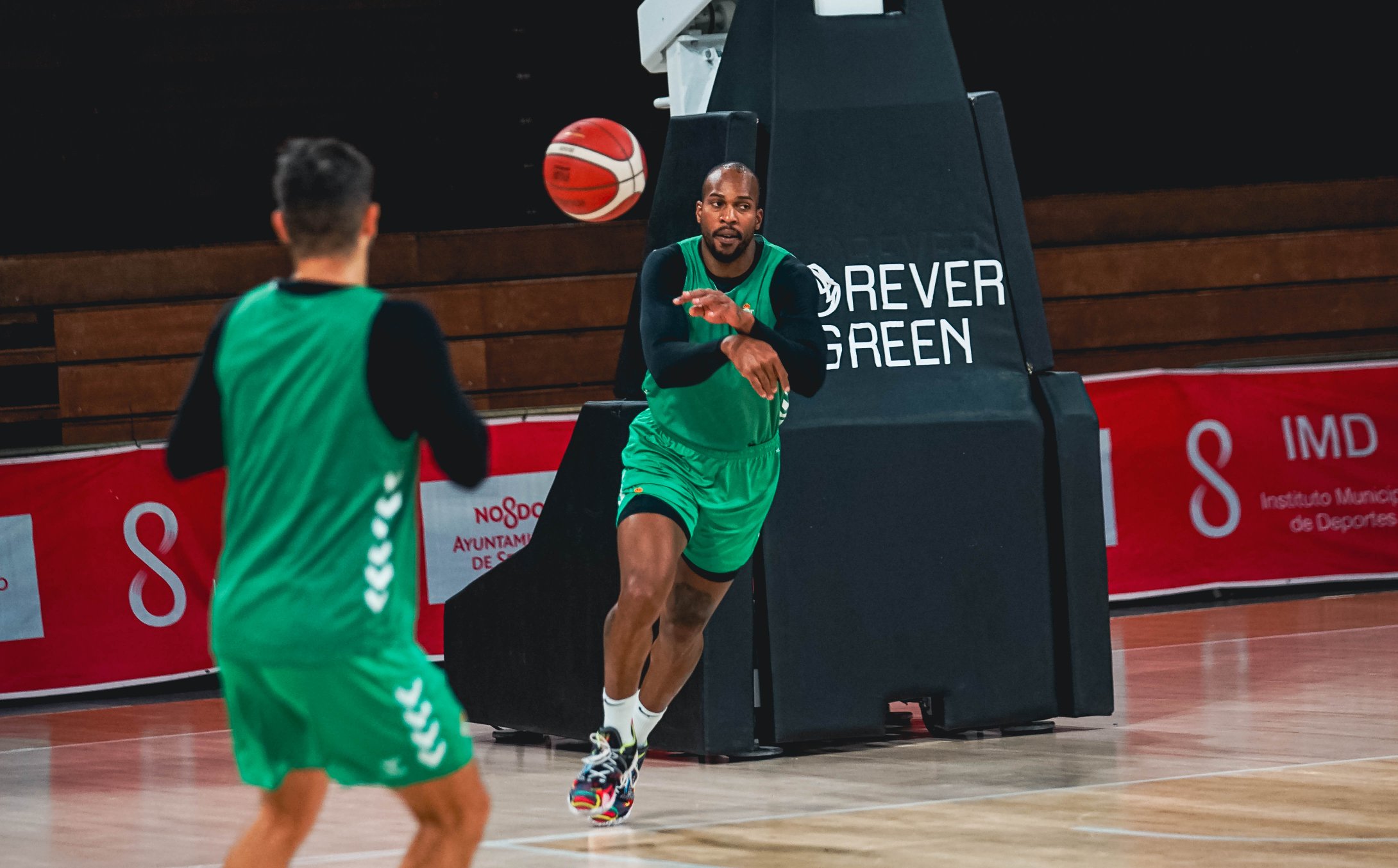 Real Betis aparta de la plantilla a su fichaje ‘estrella’