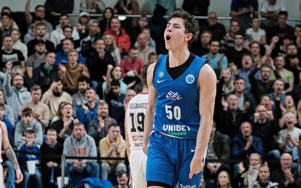 OFICIAL: Obradoiro ficha a esta joven promesa