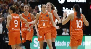 Entre problema y solución: El inesperado adiós de Bec Allen de Valencia Basket