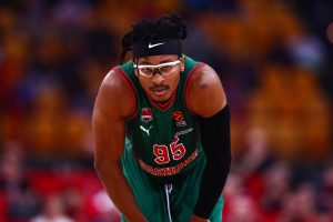 Moneke tenía bastante miedo de Dusko Ivanovic