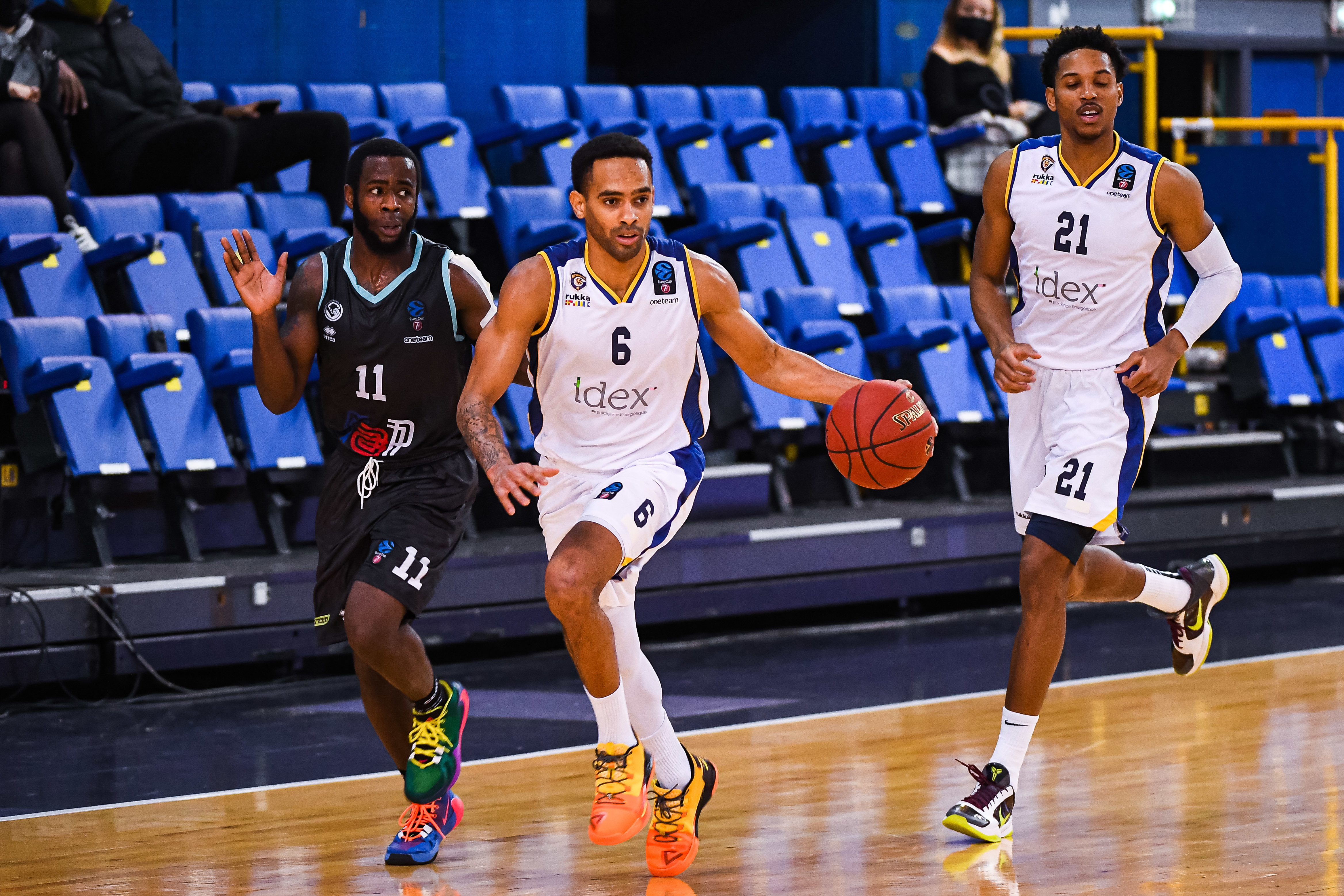 Joventut Badalona no renueva a uno de sus bases y abandona la Penya