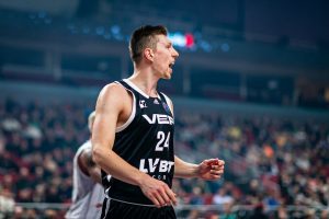 Despido y fichaje en MoraBanc Andorra