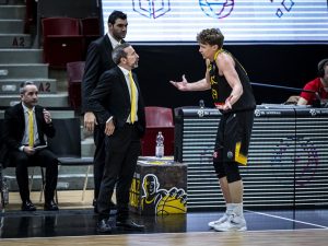 El AEK de Joan Plaza anuncia otro fichaje estelar: los motivos y cómo queda el equipo