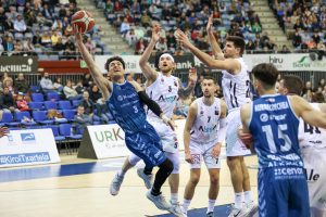 Sus números revientan la LEB Oro: ¿Quién es Alex Barcello?