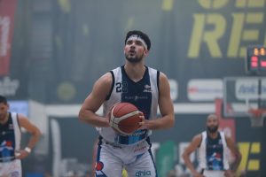 ¡Otro fichaje y despido en el Betis! Así queda la plantilla