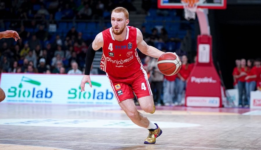 No jugaba en Baskonia y ya quieren extenderle el contrato en Varese