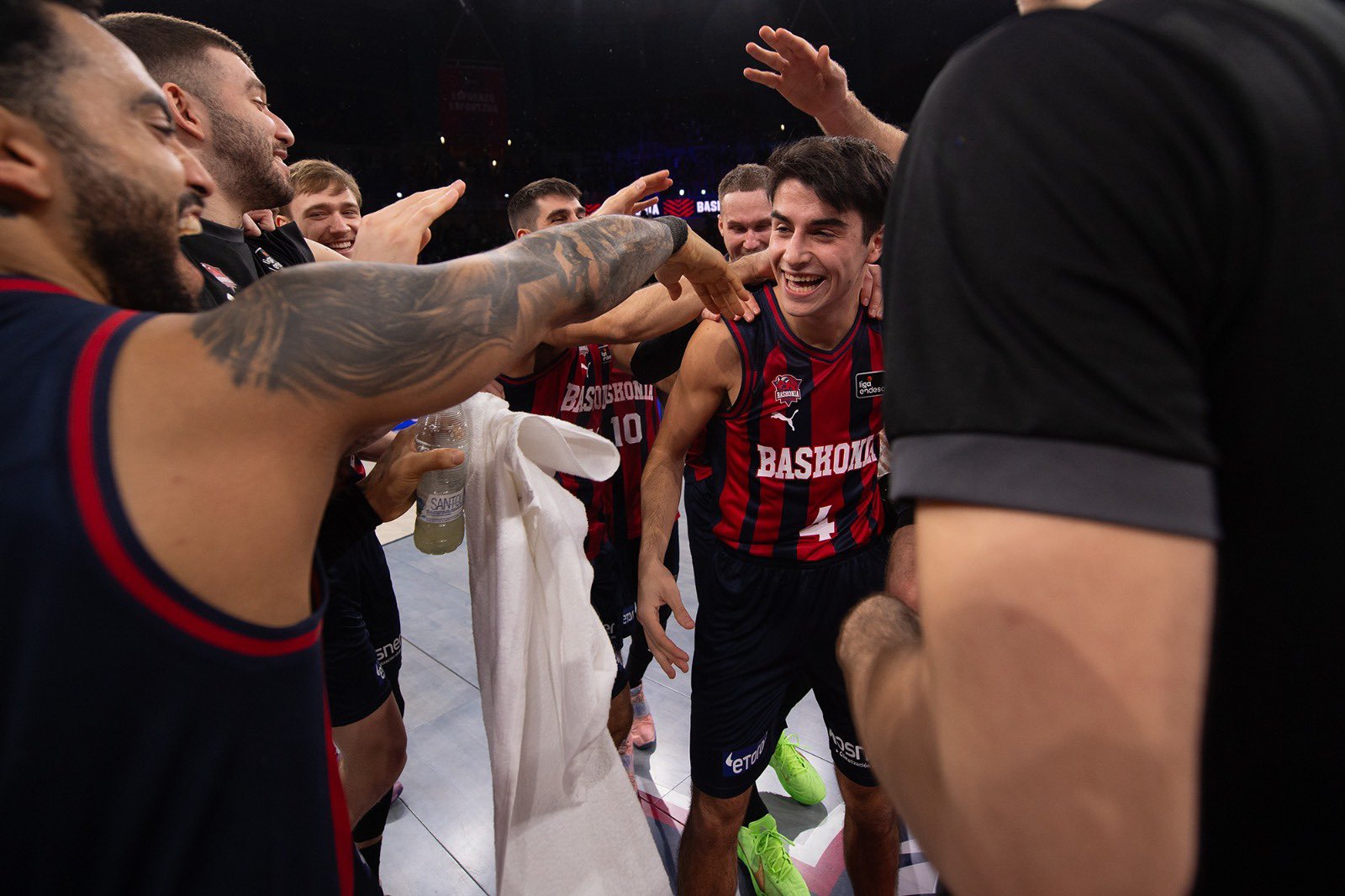 ACB: Debut en Baskonia y Liga Endesa de Joseba Querejeta