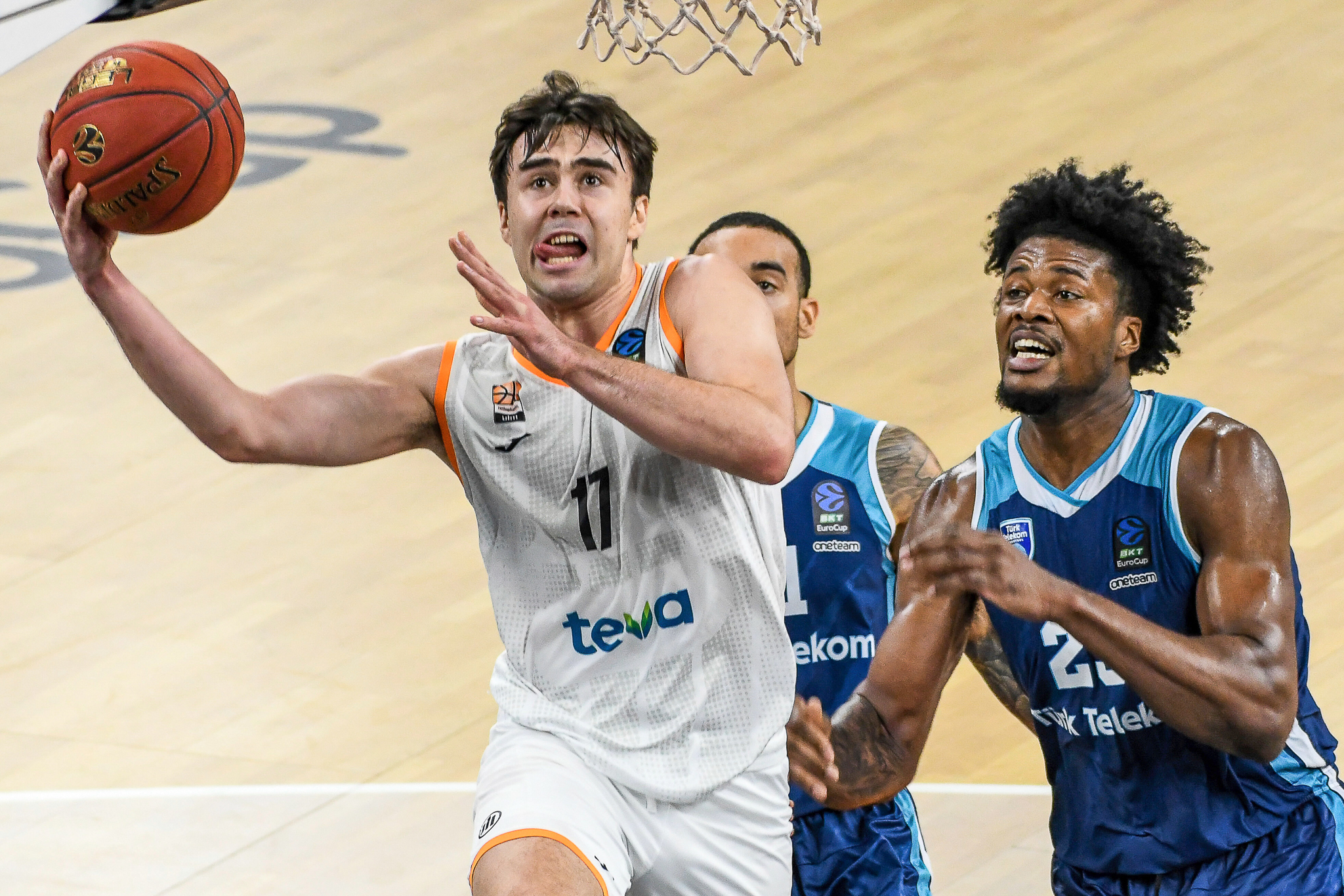 Juan Nuñez se confirma en Alemania: el español es líder en encuestas