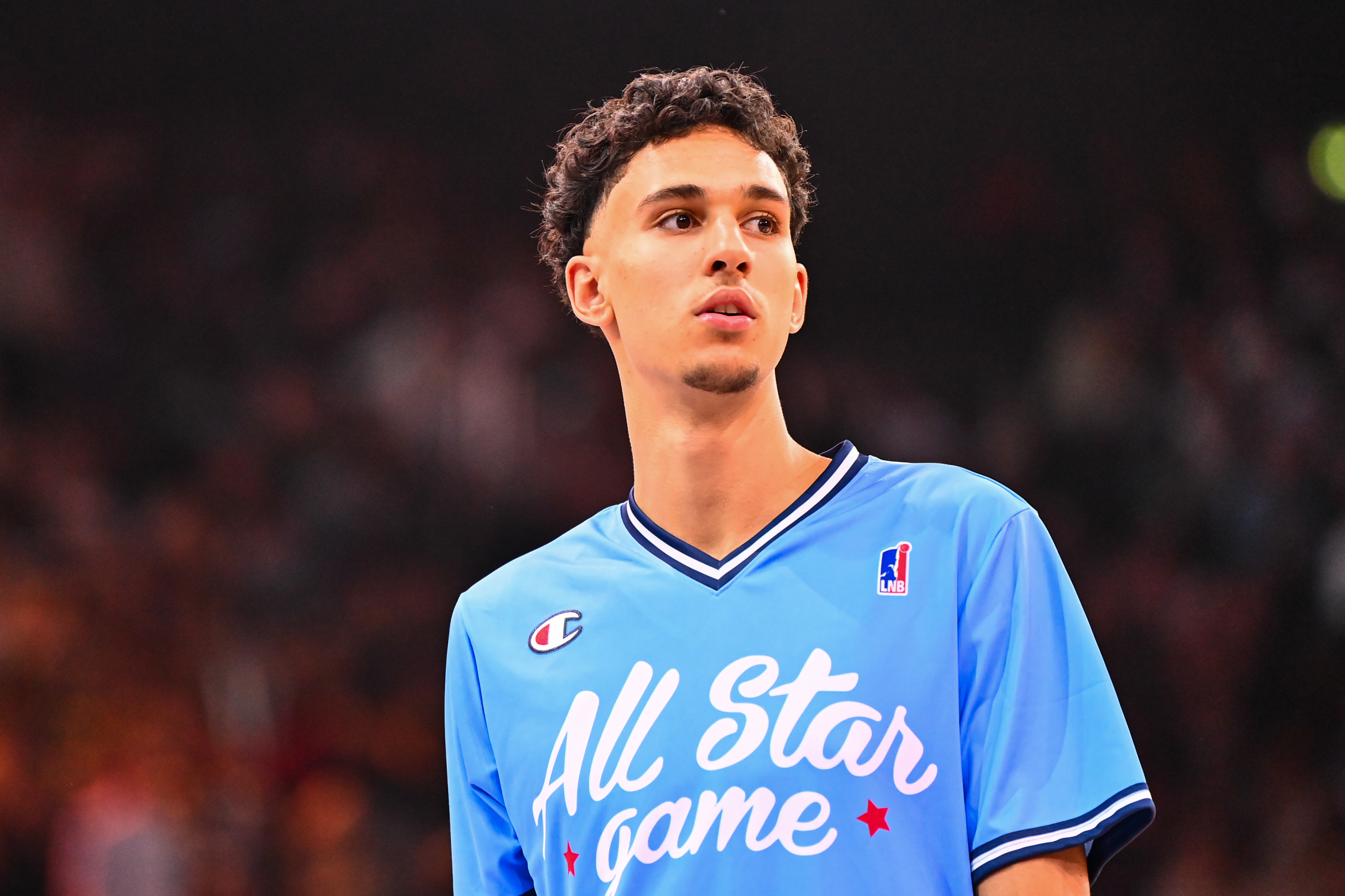 Ojeadores TOP NBA van a verle jugar… y se luce ¿quién es?