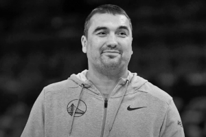 Precioso gesto en Serbia para el difunto Dejan Milojevic