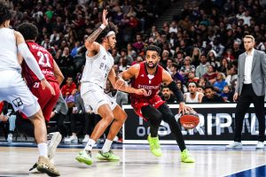 Phil Booth y Quinton Hooker, dos estrellas de la BCL que amenazan a los clubes ACB