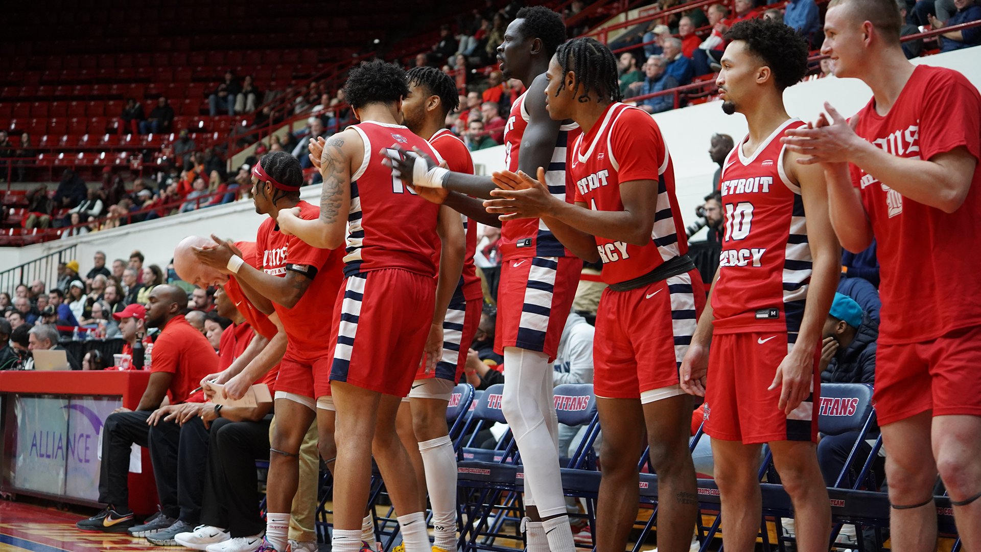 NCAA: Dos universidades no conocen la victoria y van camino de récord