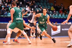 Acuerdo verbal en Covirán Granada para reforzar la dirección de juego