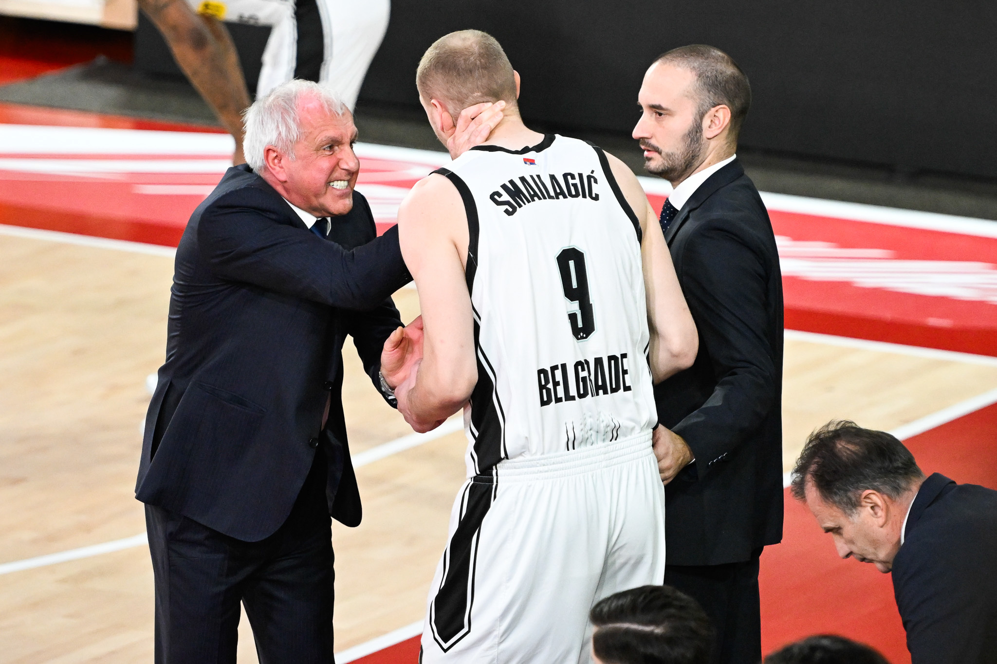 Partizan negocia la renovación clave del proyecto