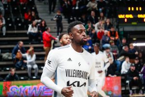 Tony Parker le despide después de haberle defendido