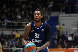 El Estrella Roja apura el mercado y ficha a un ex del Real Madrid