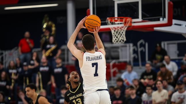 Step by step. Notable temporada del freshman Álvaro Folgueiras en NCAA