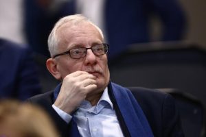 Crisis en Francia por un posible colapso financiero