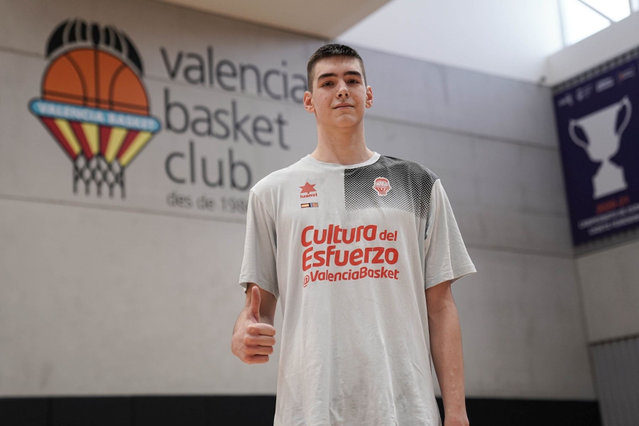 OFICIAL | Una joven promesa aterriza en la cantera del Valencia Basket