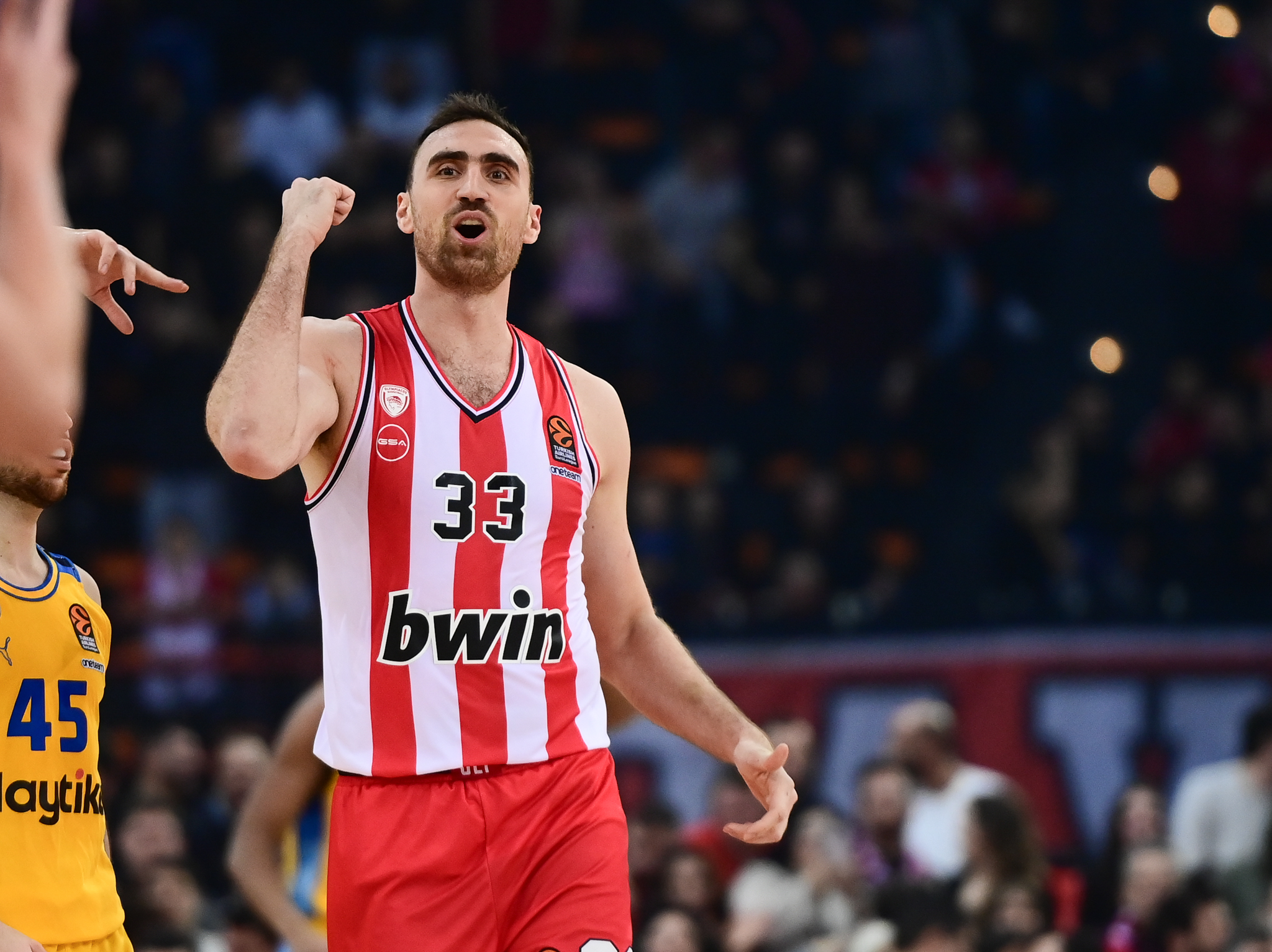 Nuevas pistas sobre el regreso de Nikola Milutinov