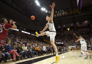 Dos españoles más de NCAA salen al Transfer Portal en busca de oportunidades