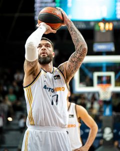 Poirier lanza una declaración de intenciones: “La estabilidad es importante”