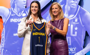 Cuenta atrás Juegos Olímpicos París y baloncesto (99): fenómeno Caitlin Clark