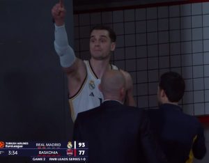 Euroliga viral: homenaje a Llull, presencia inesperada en Atenas y expulsión de Hezonja