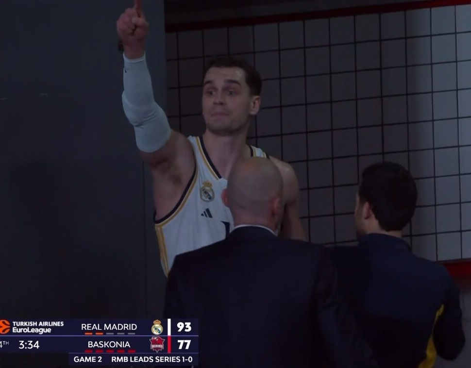 Euroliga viral: homenaje a Llull, presencia inesperada en Atenas y expulsión de Hezonja