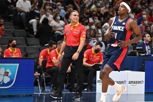 Esto es lo que está esperando Scariolo para renovar con España