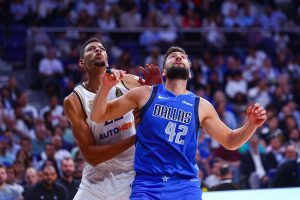 Una leyenda NBA aconseja a Tavares sobre su futuro: “Puede ser un nuevo reto…”