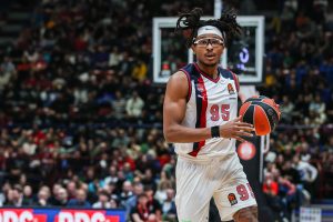 Chima Moneke se rinde ante sus dos estrellas favoritas en Europa