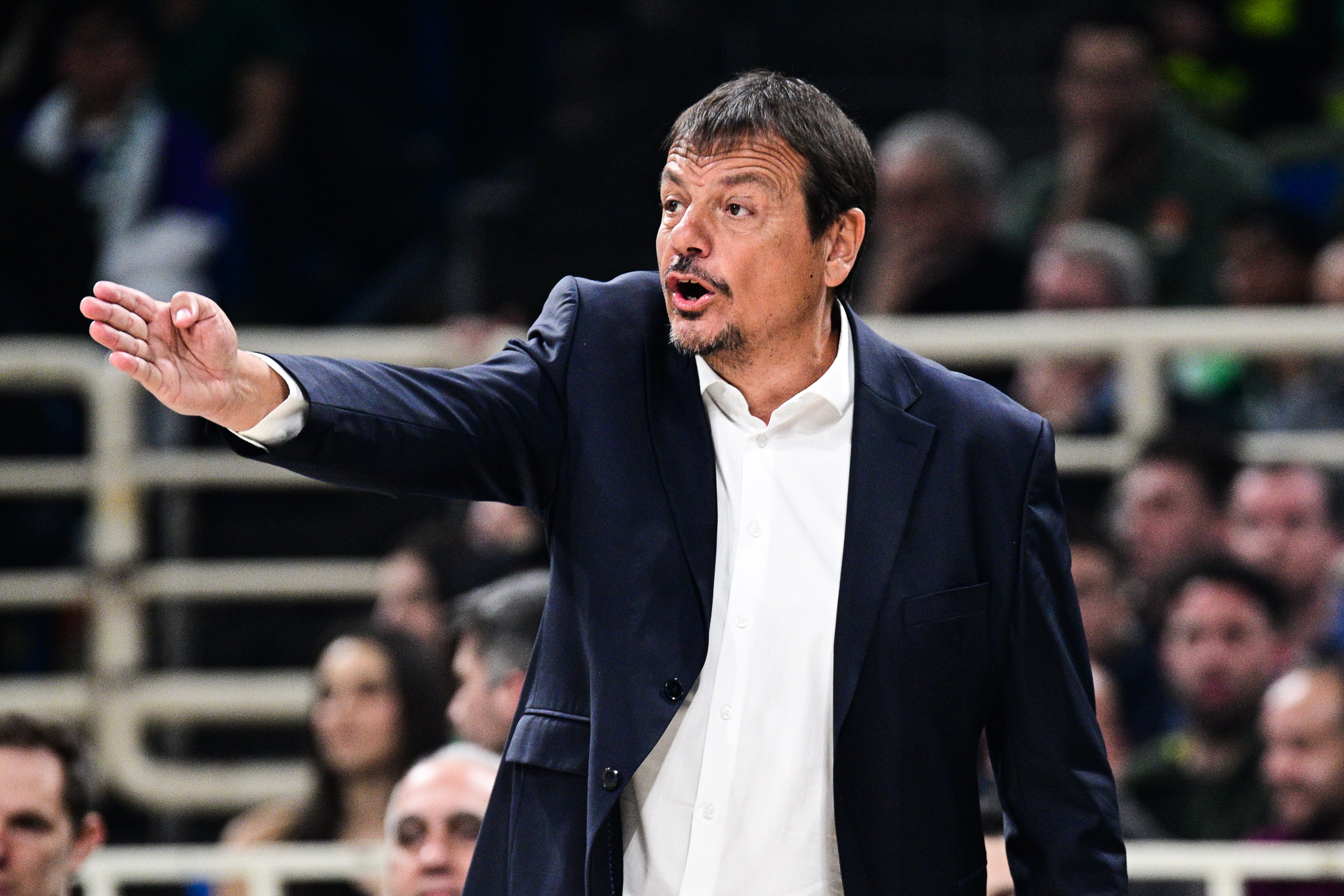 Ergin Ataman la vuelve a liar: “Quiero quejarme de algunos jugadores como…”