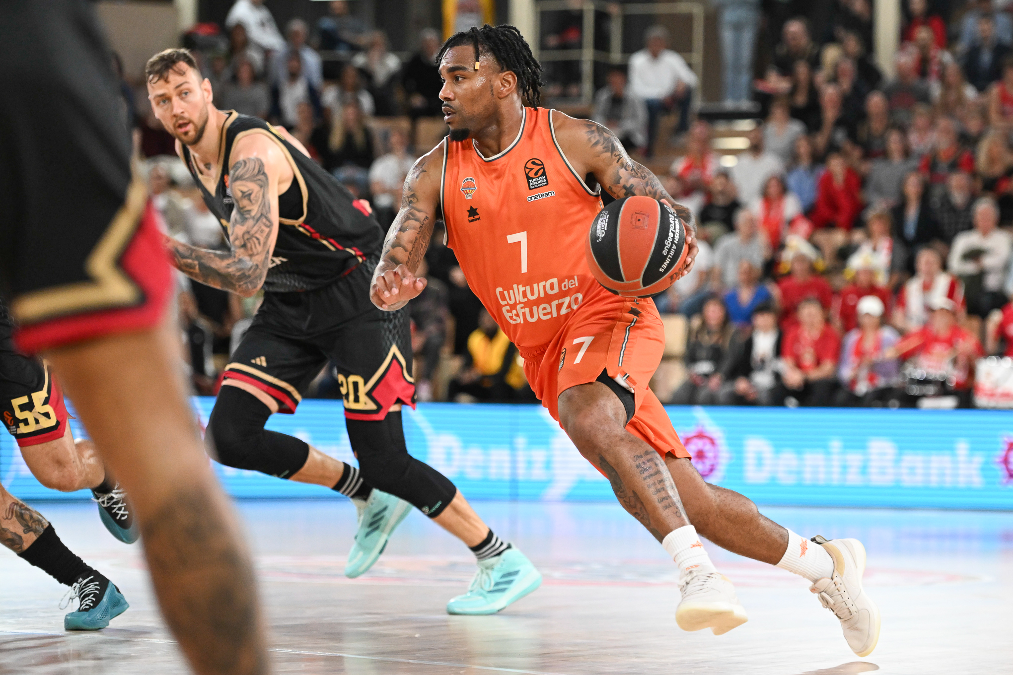 Una de las estrellas de Valencia Basket en la mira de equipos Euroliga