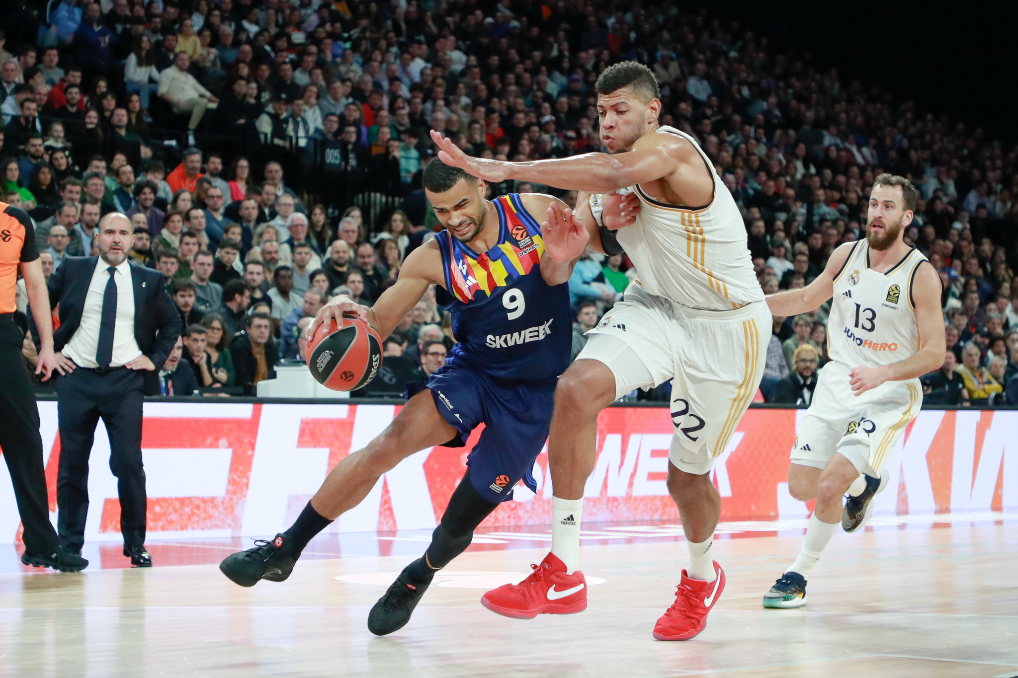 Siguen las dudas con Tavares: “Ojalá lleguemos a un acuerdo”