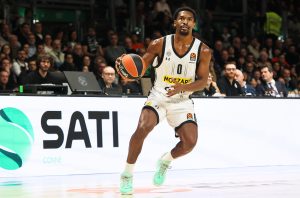 Partizan planea retener una pieza importante de su perímetro