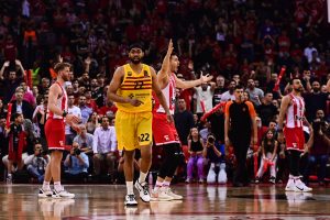 Jabari Parker alucina con la Euroliga: “Es mejor que la NBA”